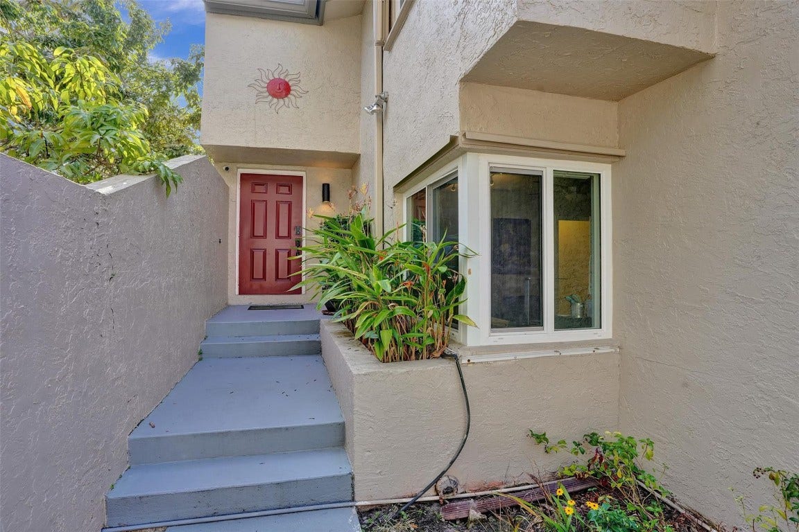2945 Begonia Way, Cooper City, FL 33026 2945 Begonia Way, Cooper City, FL 33026