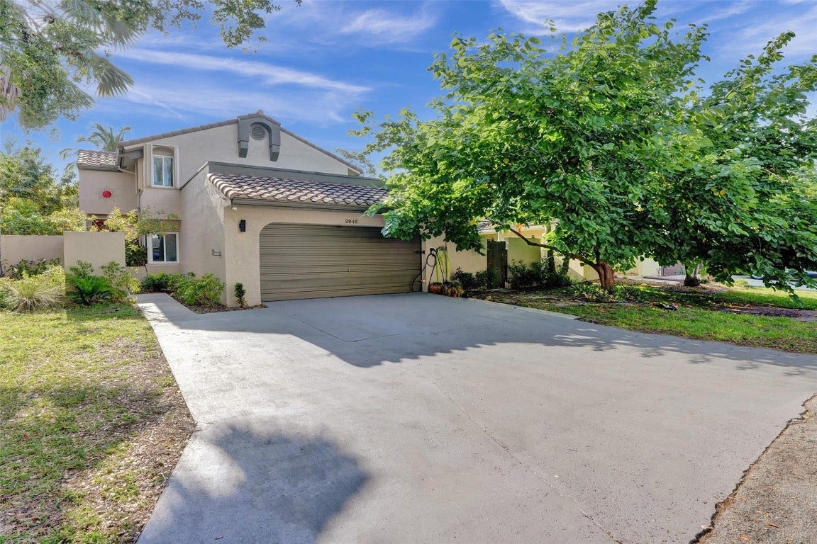 2945 Begonia Way, Cooper City, FL 33026 2945 Begonia Way, Cooper City, FL 33026