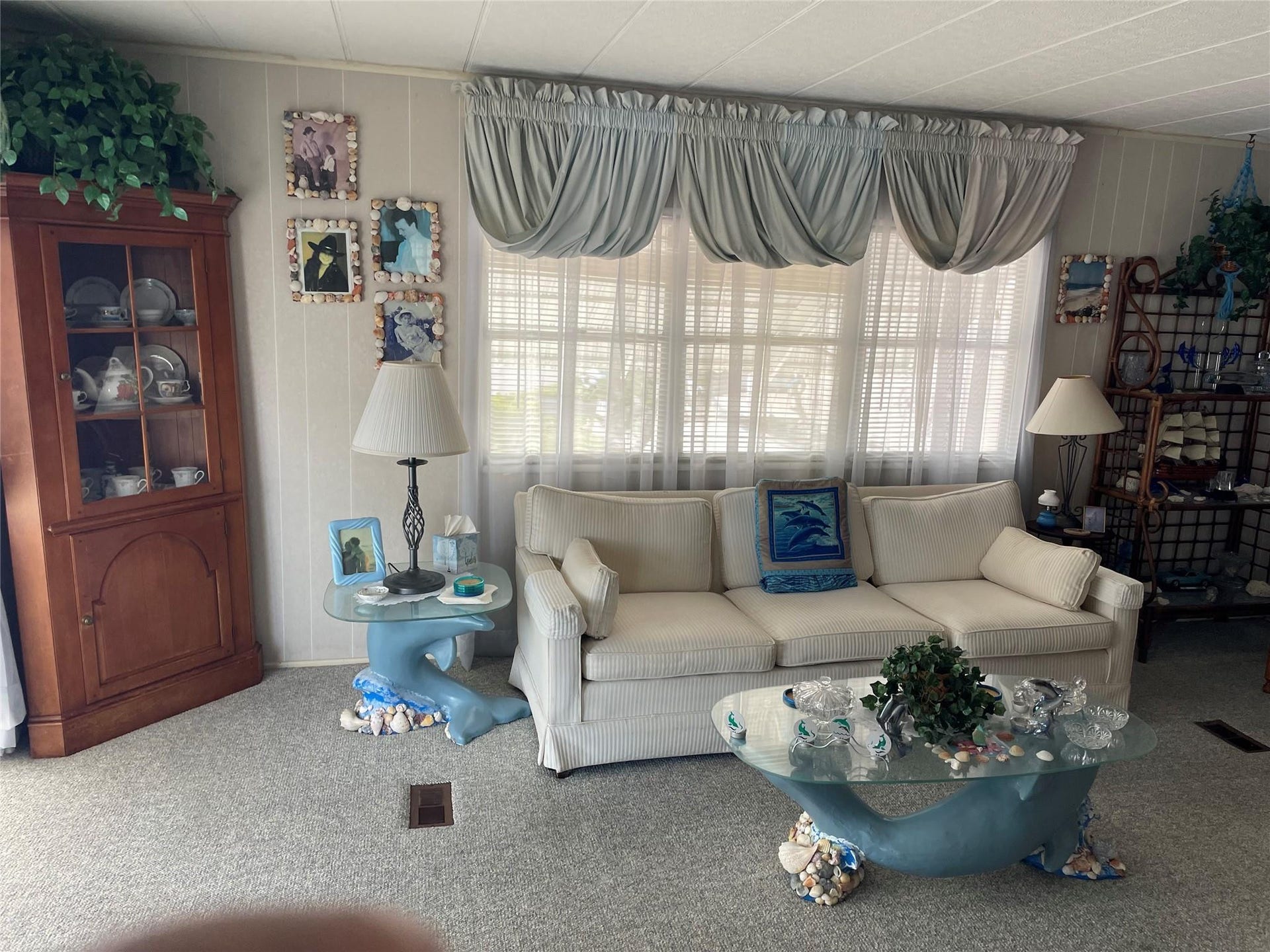 8621 SW 18th Court, Davie, FL 33324 8621 SW 18th Court, Davie, FL 33324