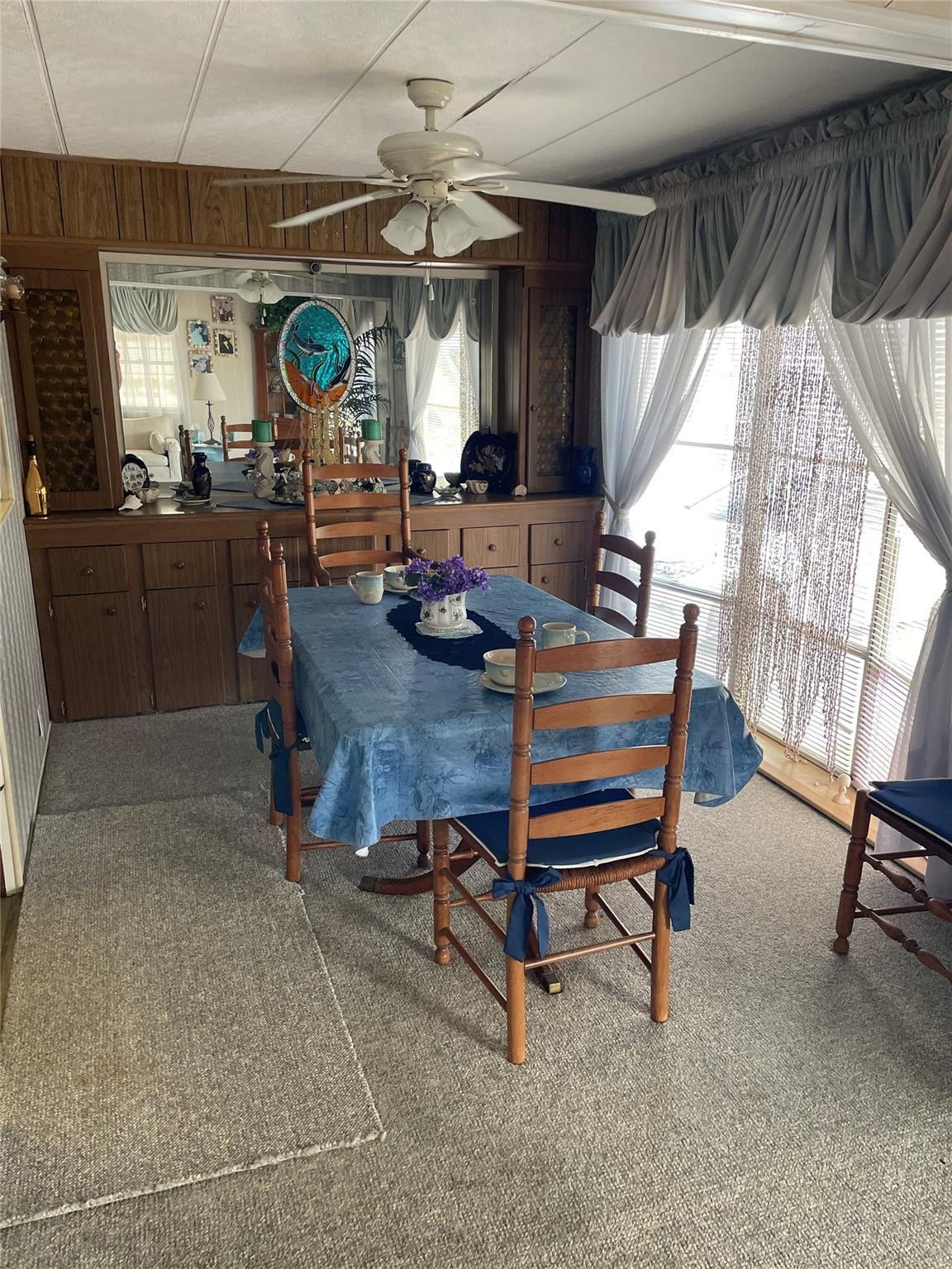 8621 SW 18th Court, Davie, FL 33324 8621 SW 18th Court, Davie, FL 33324