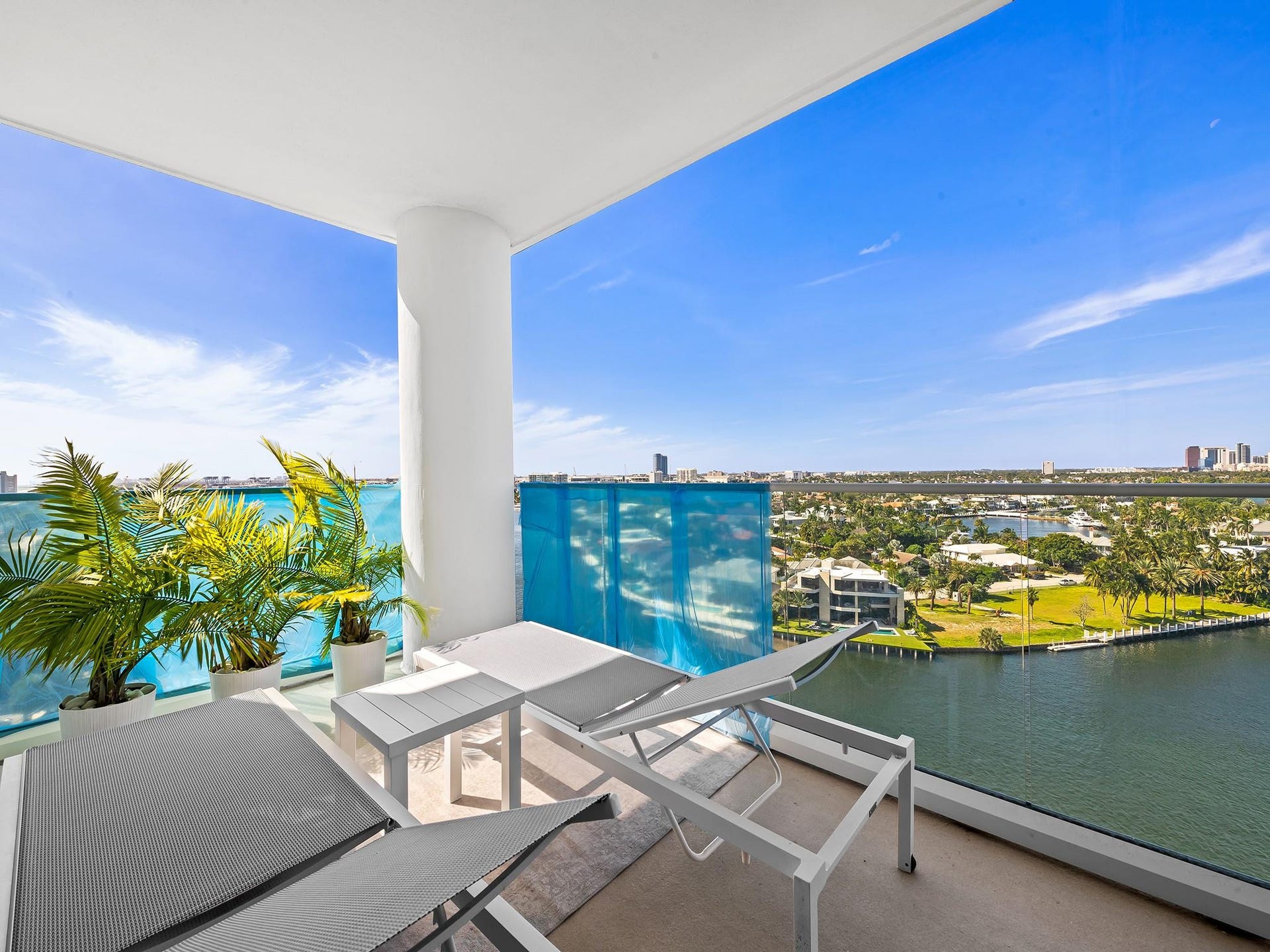 3055 Harbor Drive, #1402, Fort Lauderdale, FL 33316 PRIMAIRY PRIVATE BALCONY