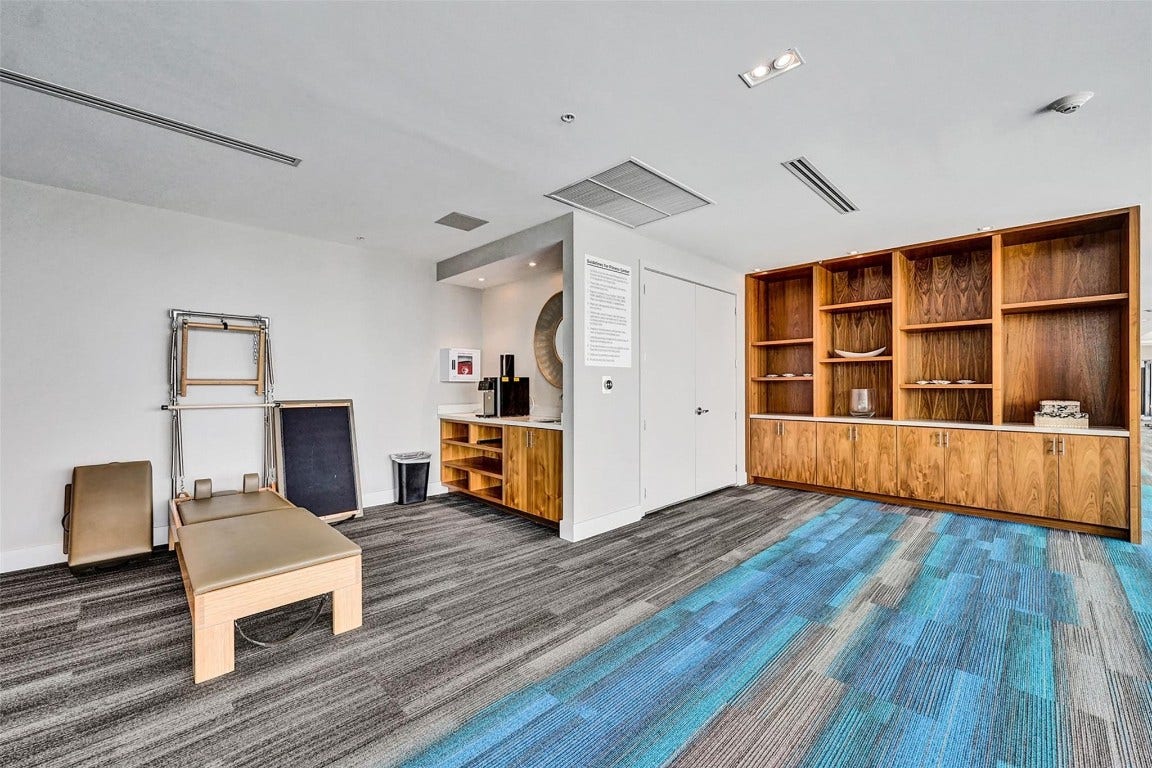 1180 N Federal Highway, #1005, Fort Lauderdale, FL 33304