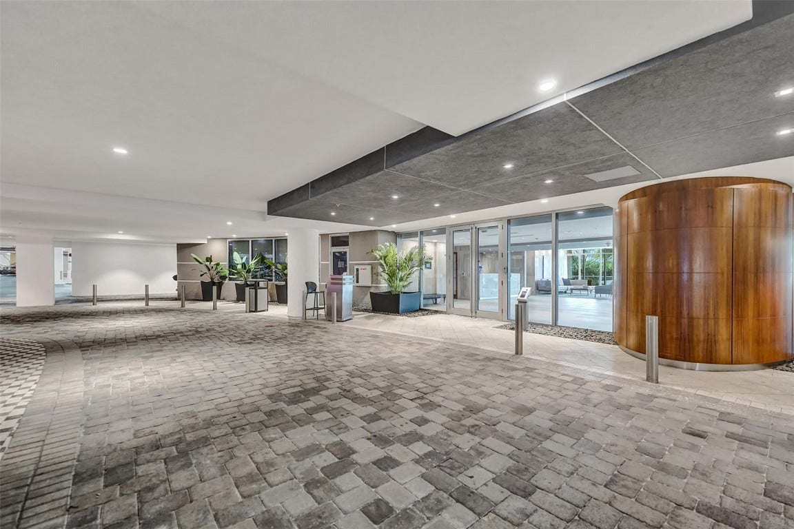 1180 N Federal Highway, #1005, Fort Lauderdale, FL 33304