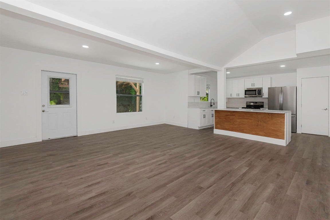 302 SW 15th Street, Dania Beach, FL 33004 302 SW 15th Street, Dania Beach, FL 33004