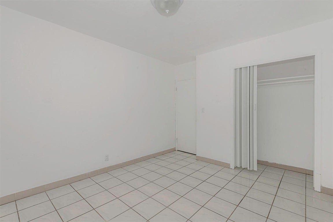 302 SW 15th Street, Dania Beach, FL 33004 302 SW 15th Street, Dania Beach, FL 33004