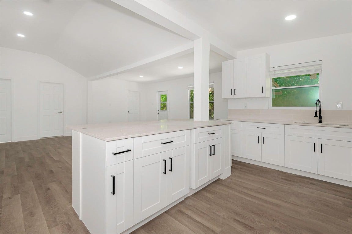 302 SW 15th Street, Dania Beach, FL 33004 302 SW 15th Street, Dania Beach, FL 33004