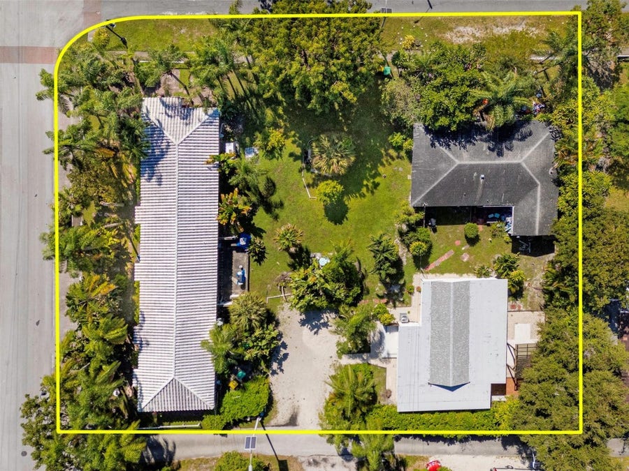 Property photo for 302 SW 15th Street, Dania Beach, FL