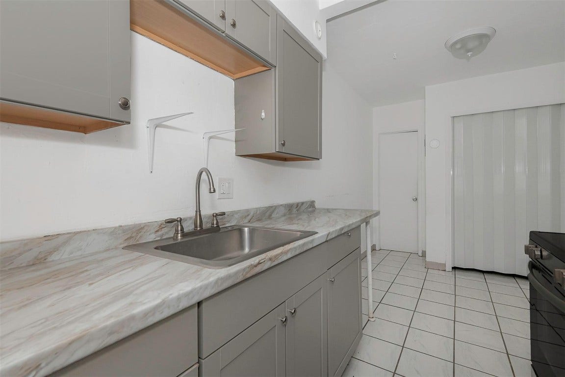 302 SW 15th Street, Dania Beach, FL 33004 302 SW 15th Street, Dania Beach, FL 33004