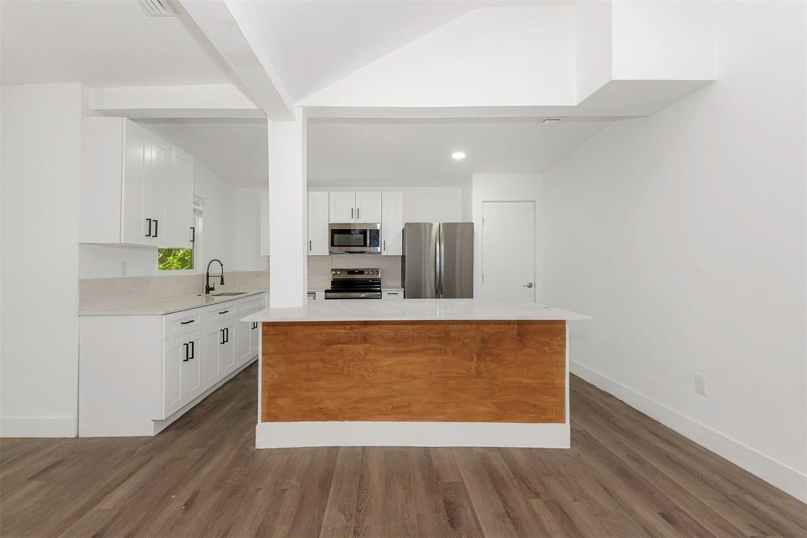 302 SW 15th Street, Dania Beach, FL 33004 302 SW 15th Street, Dania Beach, FL 33004