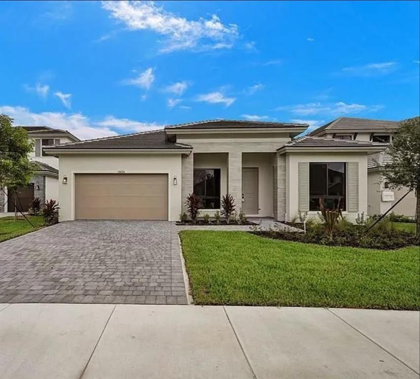 10426 SW 57th Court, Cooper City, FL 33328