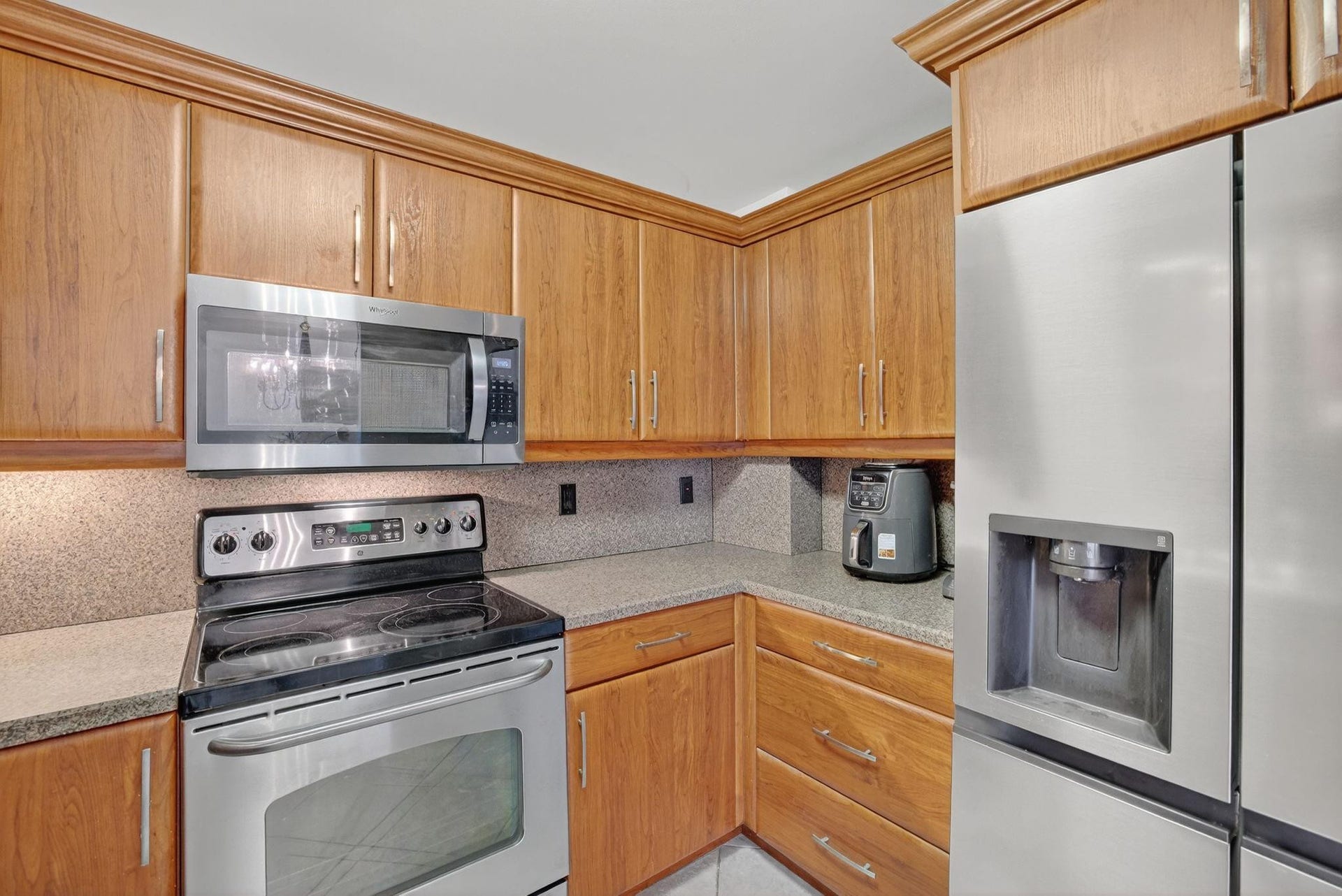 1160 N Federal Highway, #716, Fort Lauderdale, FL 33304
