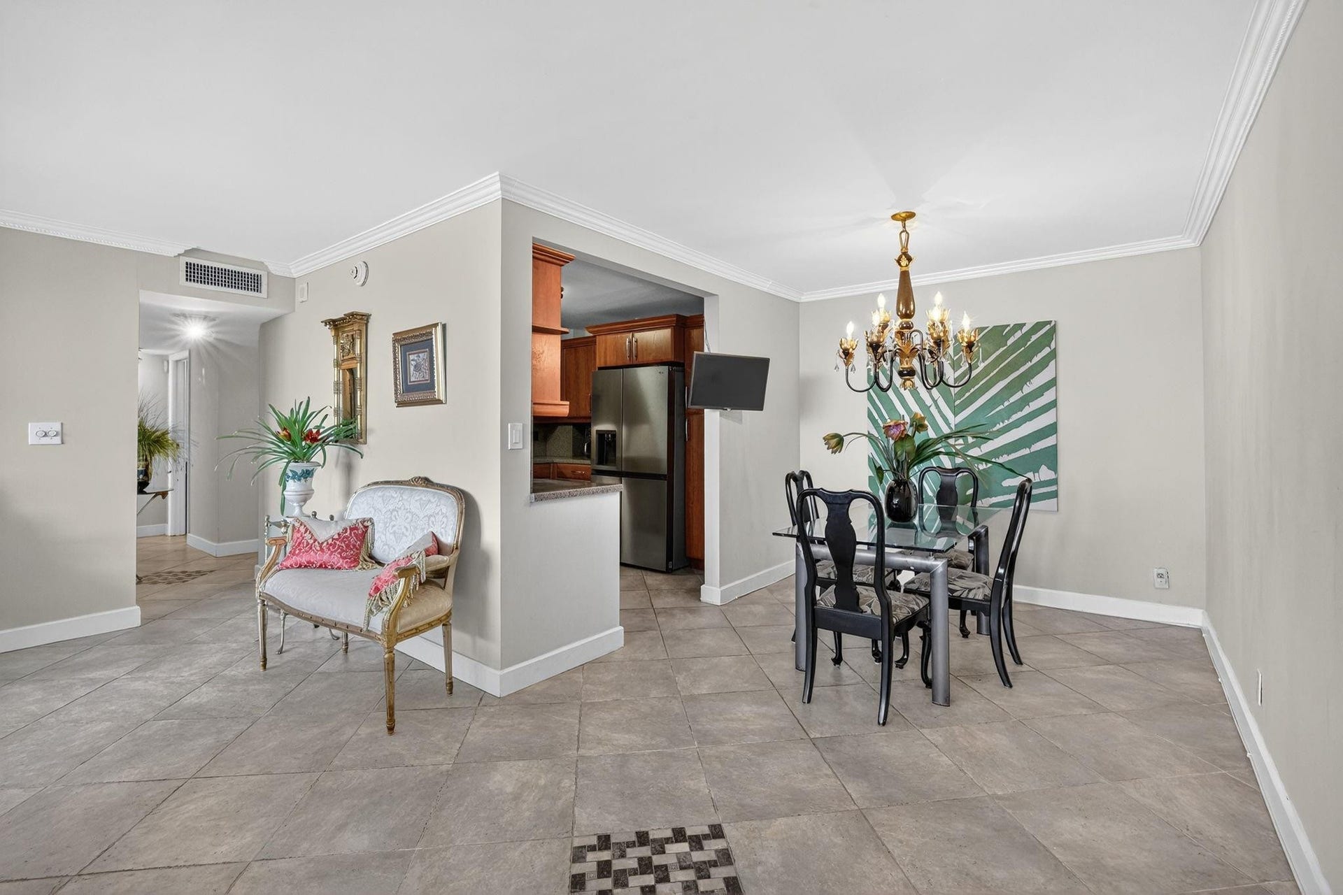 1160 N Federal Highway, #716, Fort Lauderdale, FL 33304