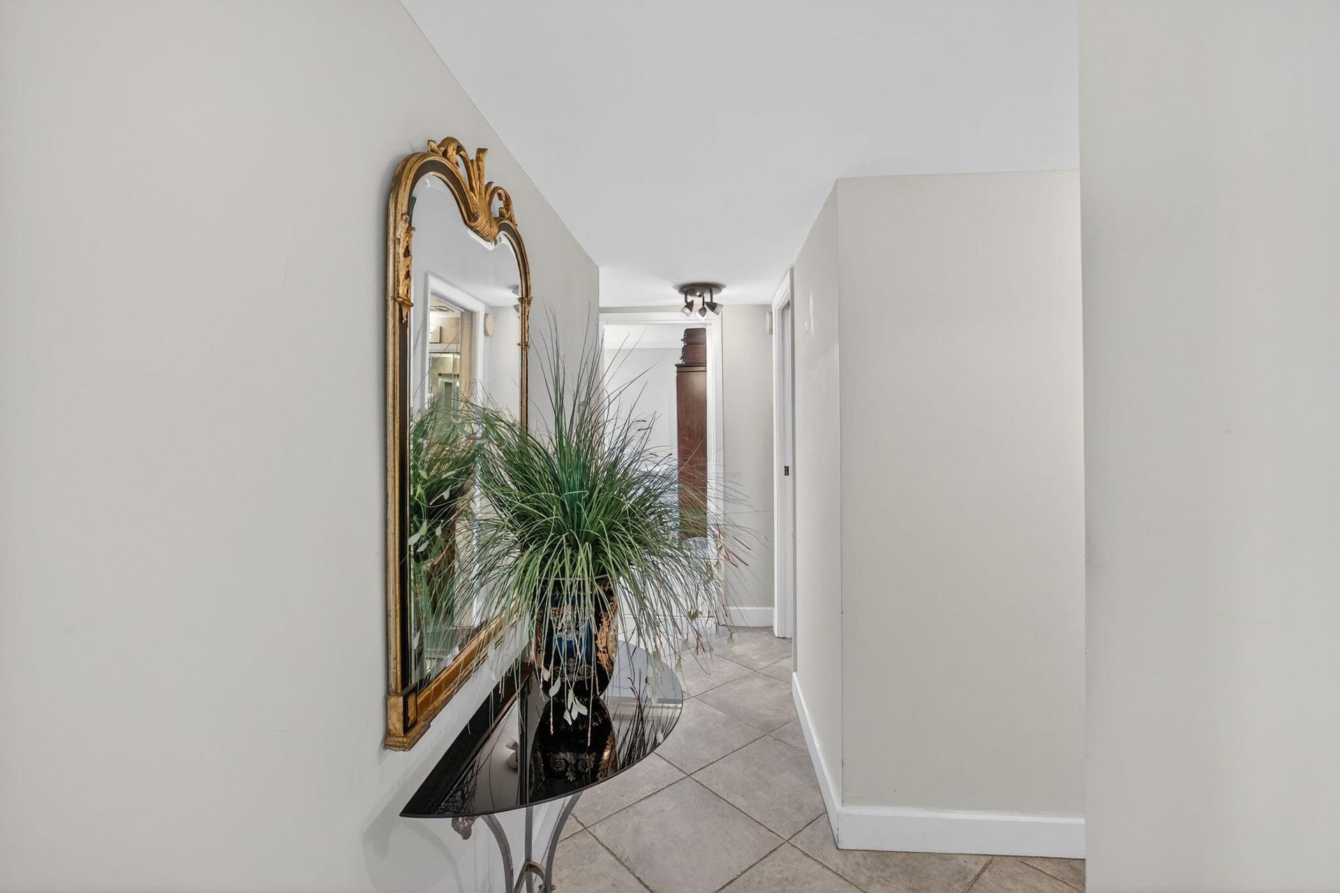1160 N Federal Highway, #716, Fort Lauderdale, FL 33304