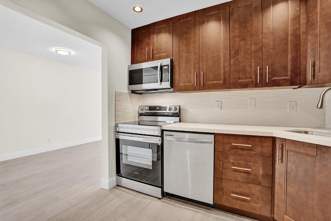 3115 Oakland Shores Drive, #E109, Oakland Park, FL 33309 3115 Oakland Shores Drive, #E109, Oakland Park, FL 33309
