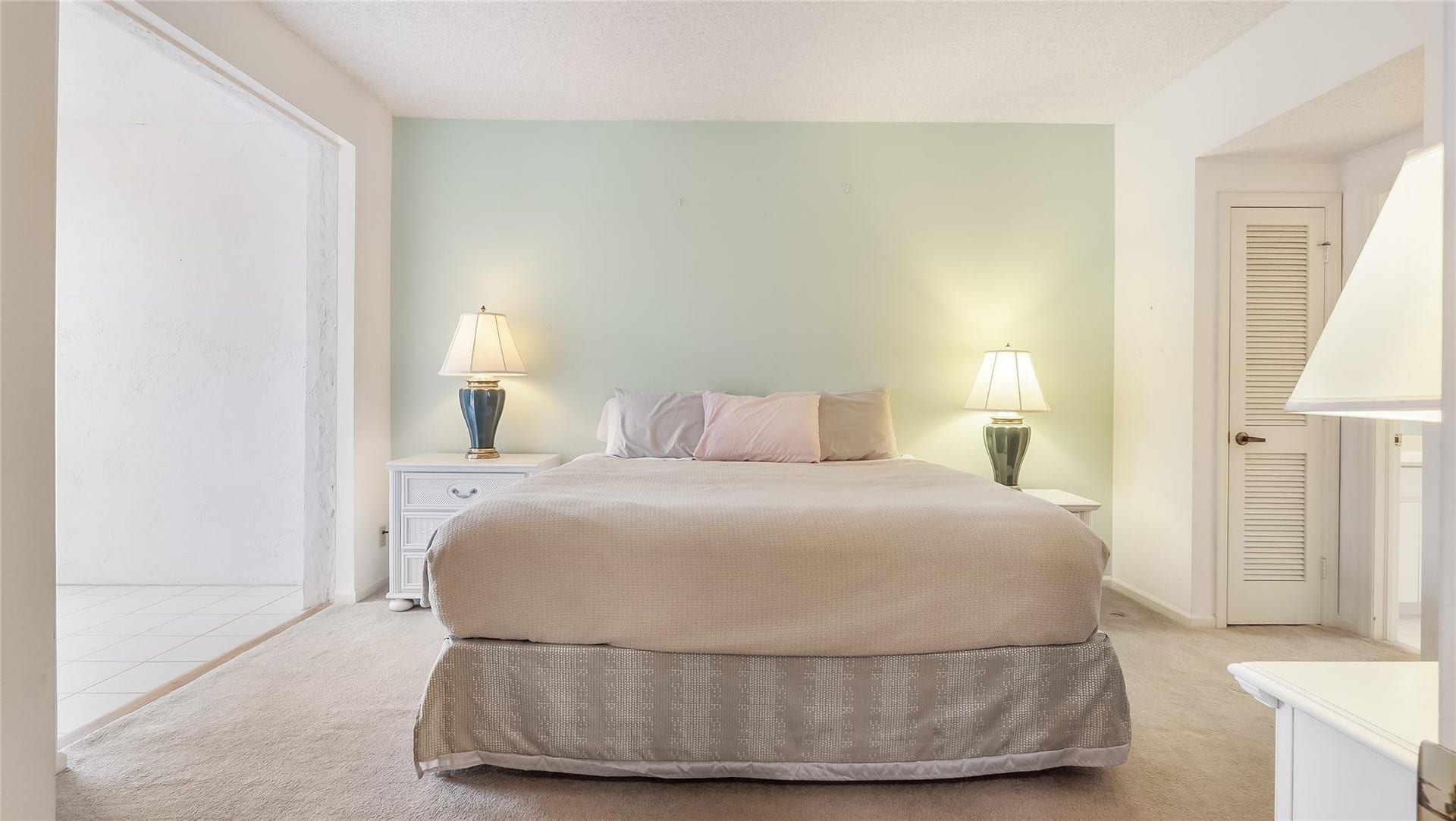 4116 W Palm Aire Drive, #165A, Pompano Beach, FL 33069 Spacious second bathroom