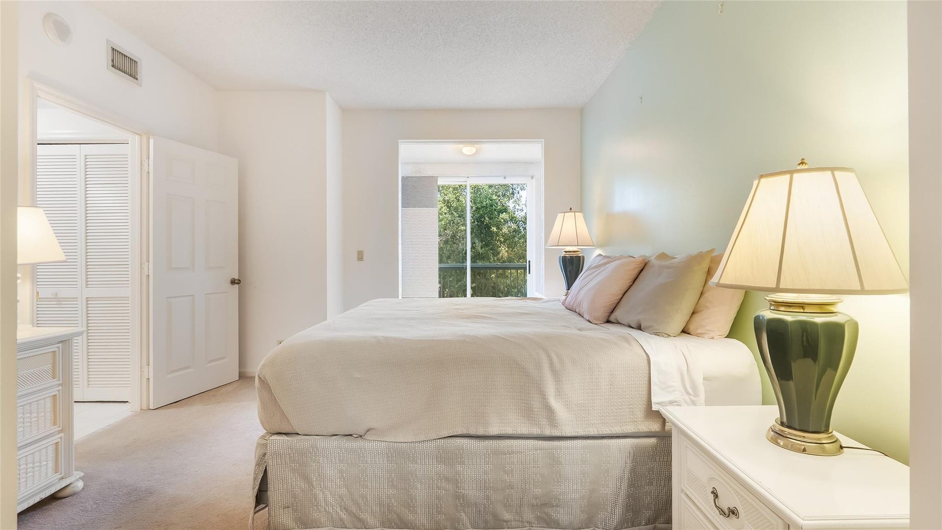 4116 W Palm Aire Drive, #165A, Pompano Beach, FL 33069 Second bathroom