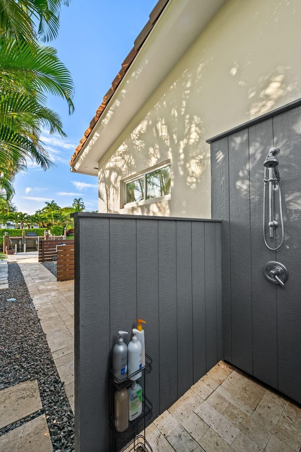 1731 NE 23rd Avenue, Fort Lauderdale, FL 33305 Plenty of privacy for an outdoor shower