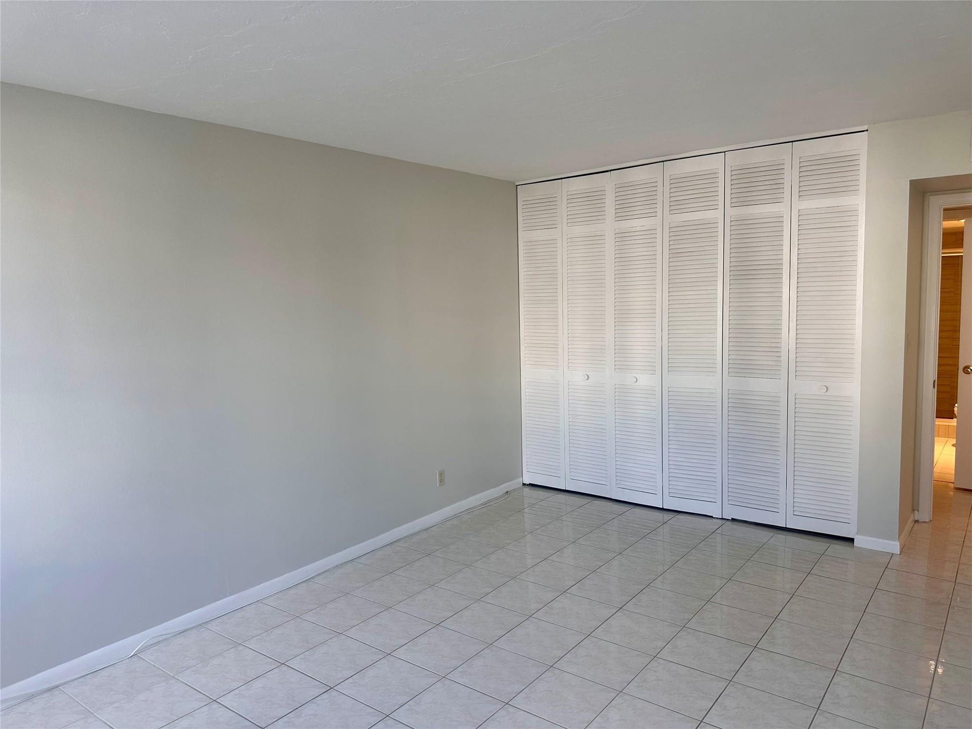 1149 Hillsboro Mile, #309, Hillsboro Beach, Hillsboro Beach, FL 33062 Photo 16