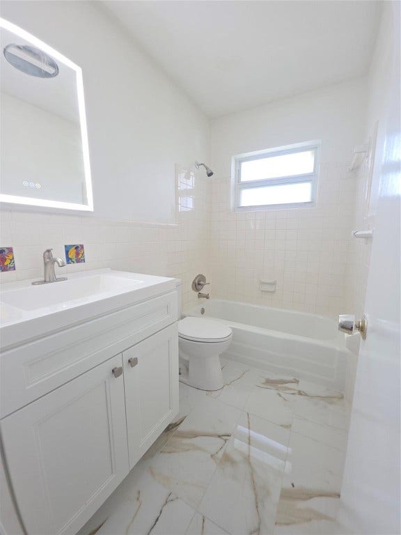2131 NE 42nd Court, #208e, Lighthouse Point, FL 33064 2131 NE 42nd Court, #208e, Lighthouse Point, FL 33064