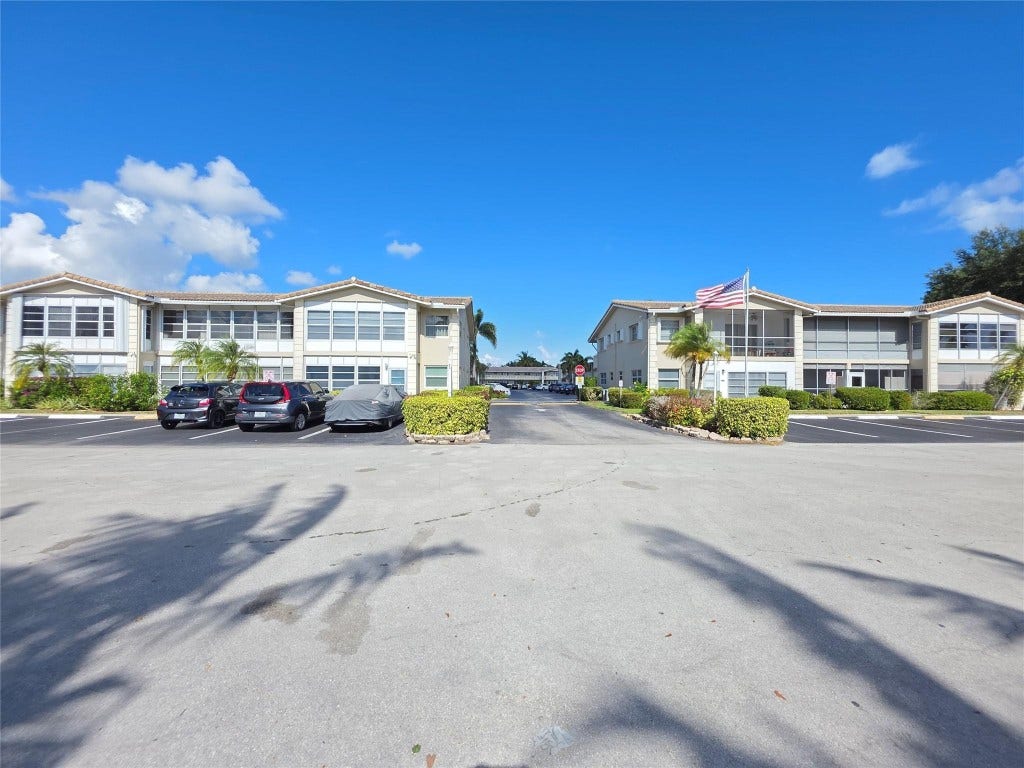 2131 NE 42nd Court, #208e, Lighthouse Point, FL 33064 2131 NE 42nd Court, #208e, Lighthouse Point, FL 33064