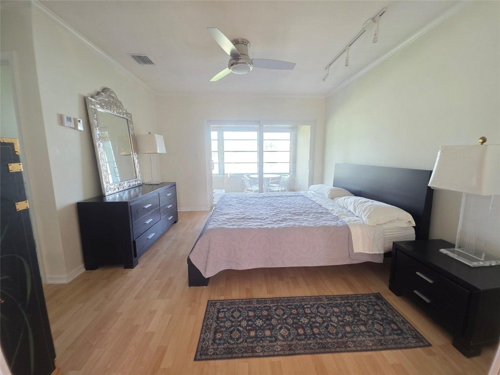 2131 NE 42nd Court, #208e, Lighthouse Point, FL 33064 2131 NE 42nd Court, #208e, Lighthouse Point, FL 33064