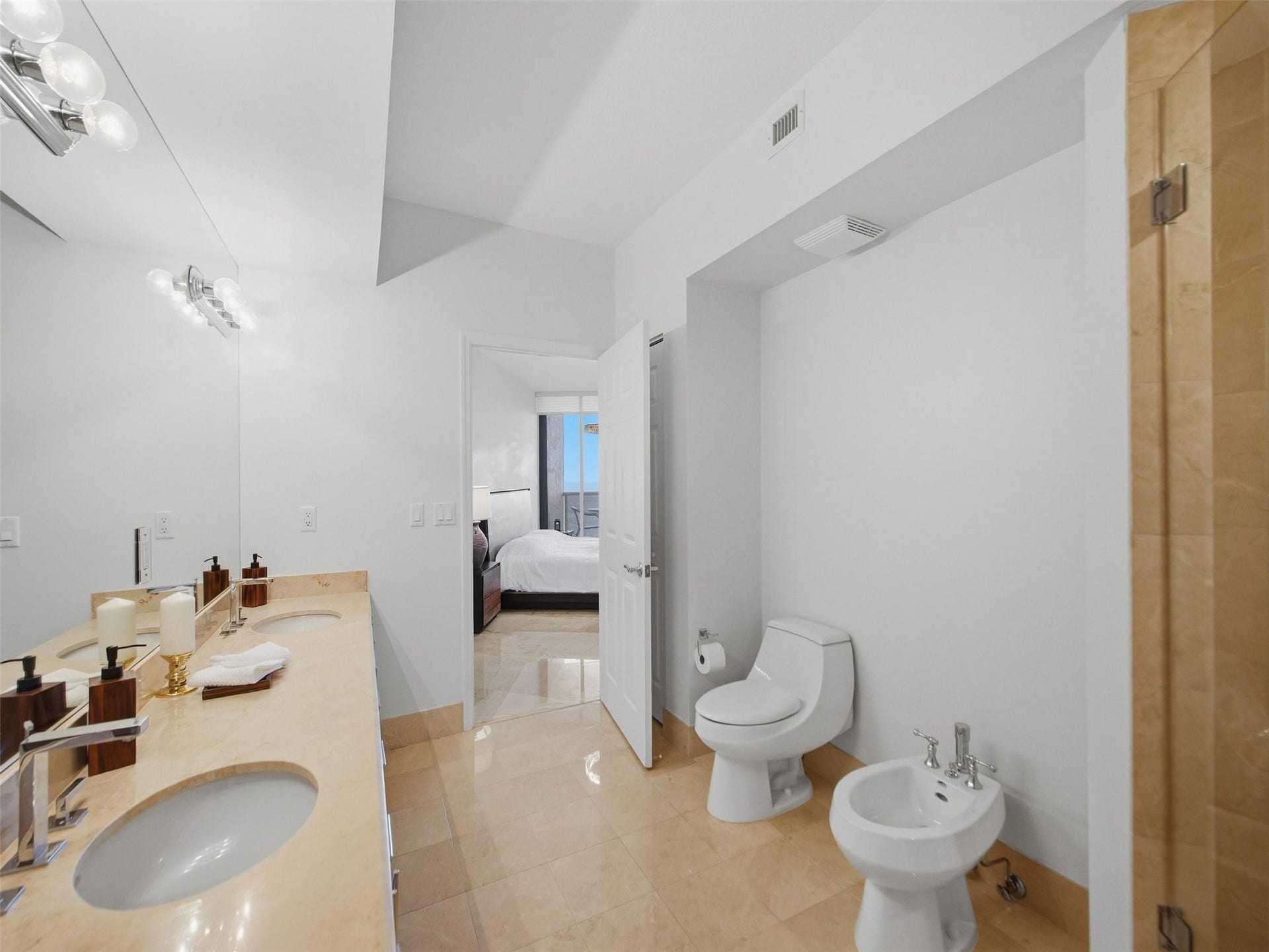 3200 N Ocean Boulevard, #2505, Fort Lauderdale, FL 33308 Primary Bedroom