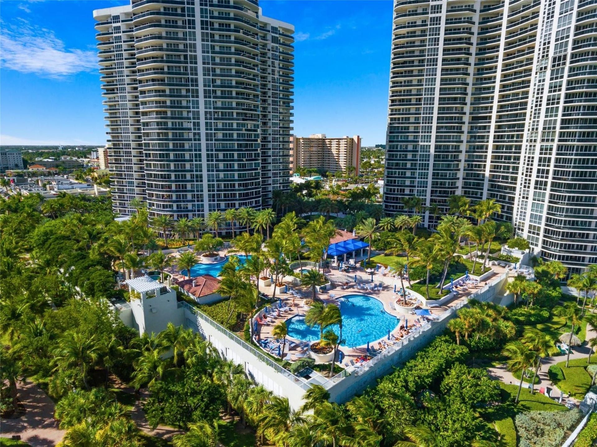 3200 N Ocean Boulevard, #2505, Fort Lauderdale, FL 33308 10 acres, Resort Pool & Restaurant, Tennis, Dog Path