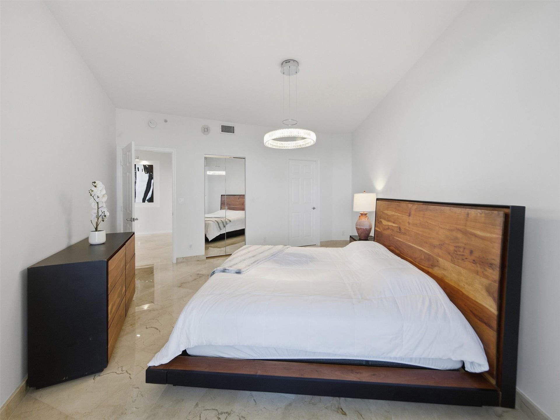 3200 N Ocean Boulevard, #2505, Fort Lauderdale, FL 33308 Primary Bedroom