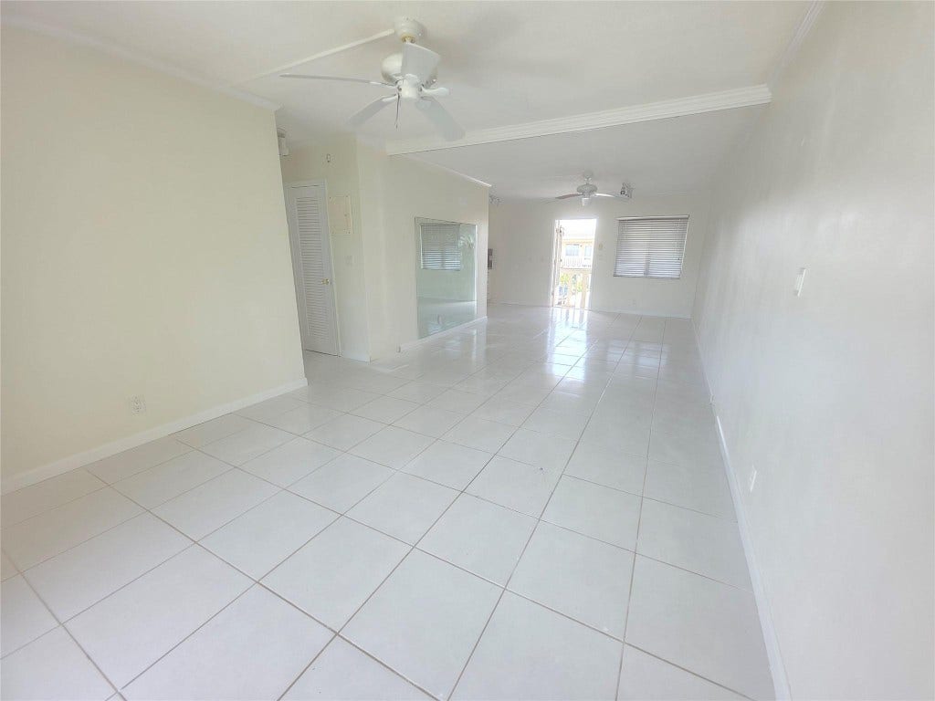 2131 NE 42nd Court, #209e, Lighthouse Point, FL 33064