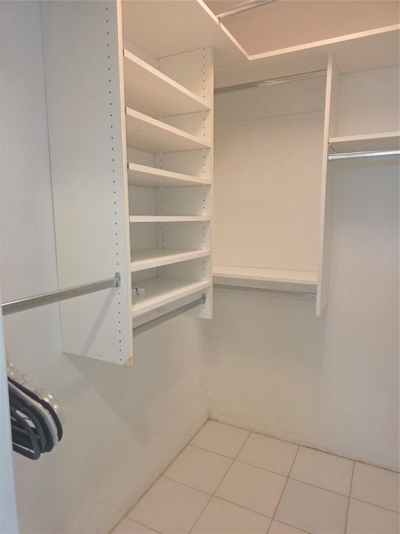 2131 NE 42nd Court, #209e, Lighthouse Point, FL 33064