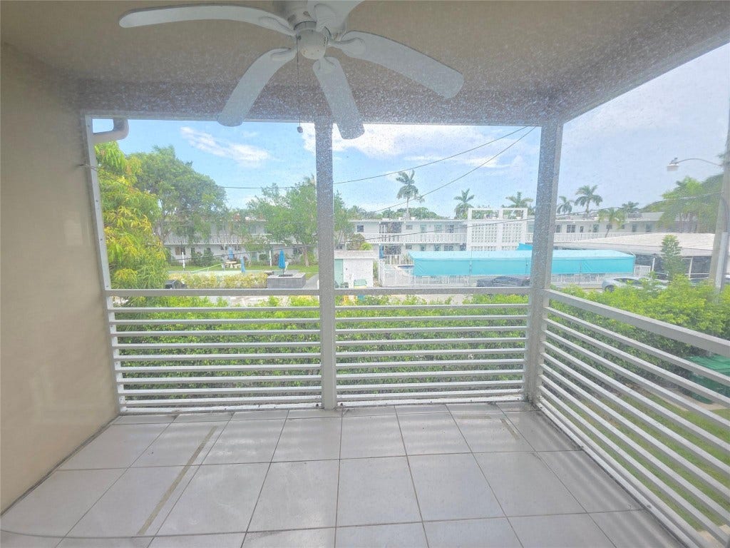 2131 NE 42nd Court, #209e, Lighthouse Point, FL 33064