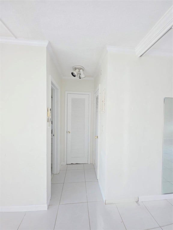 2131 NE 42nd Court, #209e, Lighthouse Point, FL 33064