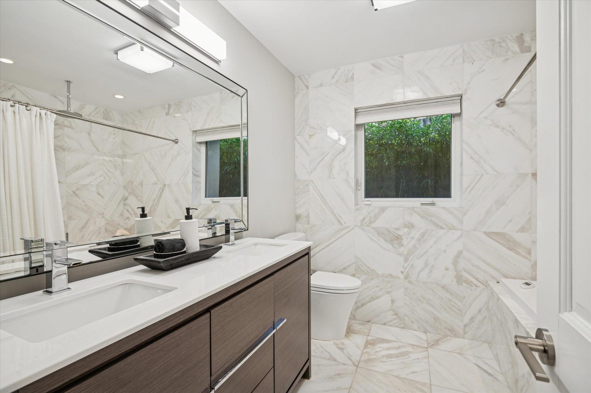 2131 NE 15th Terrace, Wilton Manors, FL 33305 2131 NE 15th Terrace, Wilton Manors, FL 33305