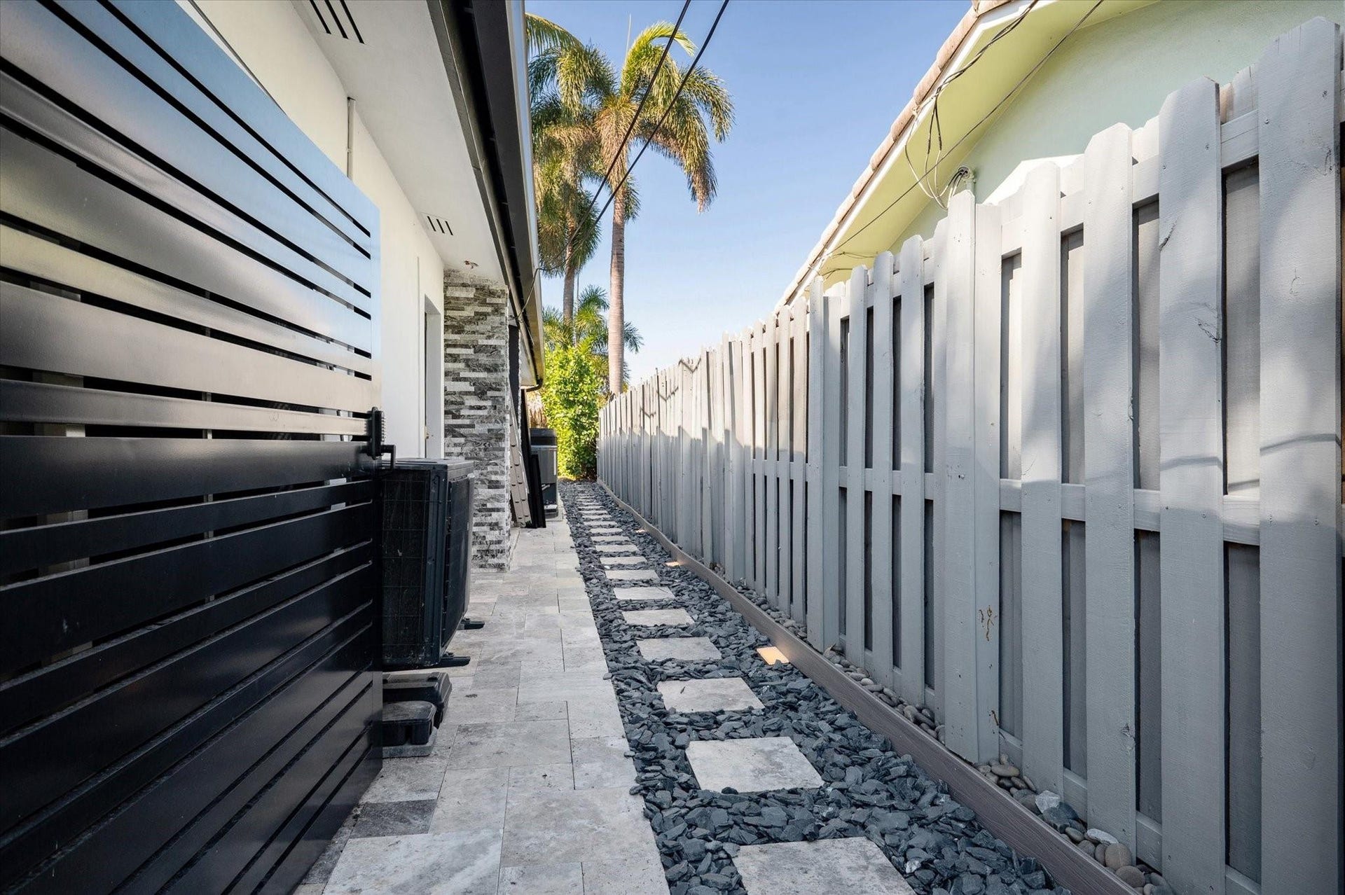 2131 NE 15th Terrace, Wilton Manors, FL 33305 2131 NE 15th Terrace, Wilton Manors, FL 33305