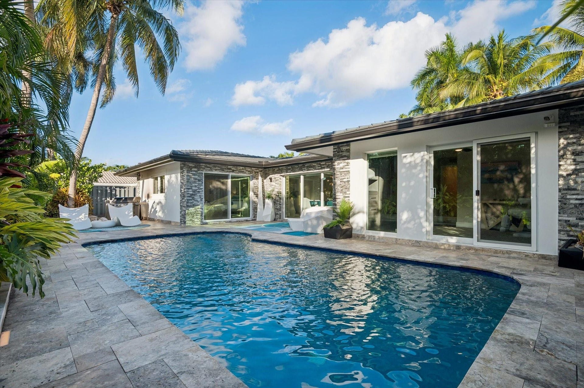 2131 NE 15th Terrace, Wilton Manors, FL 33305 2131 NE 15th Terrace, Wilton Manors, FL 33305