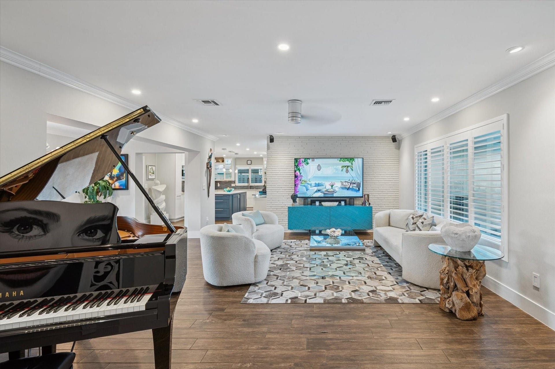 2131 NE 15th Terrace, Wilton Manors, FL 33305 2131 NE 15th Terrace, Wilton Manors, FL 33305