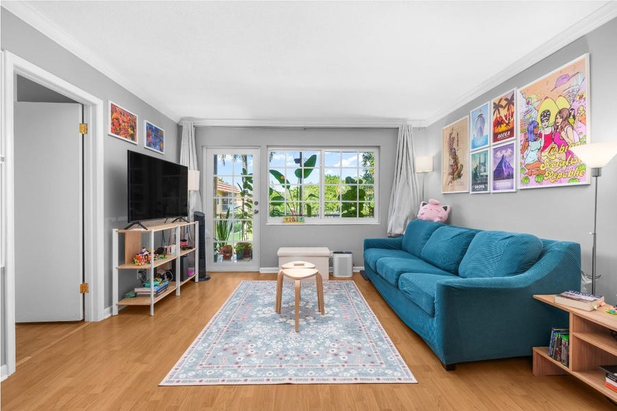 Property photo for 300 NE 19th Court, #201N, Wilton Manors, FL