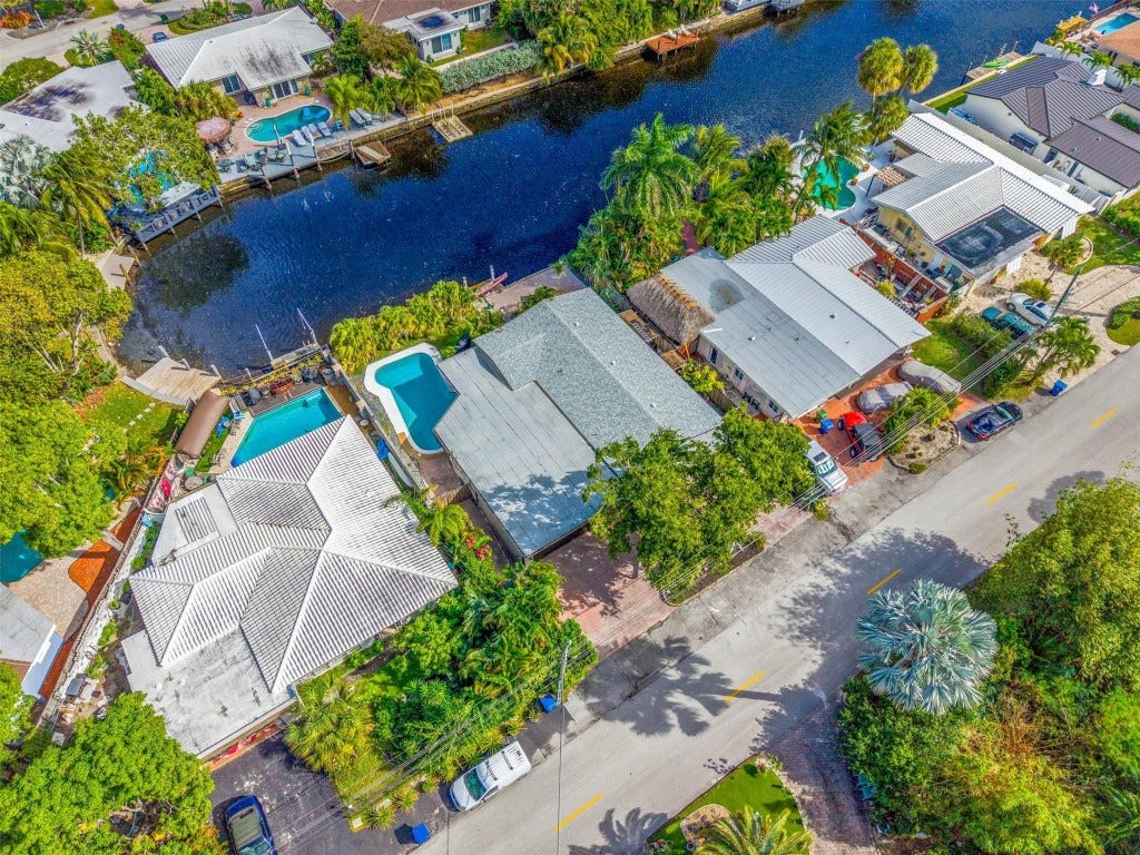 2133 Coral Gardens Drive, Wilton Manors, FL 33306 2133 Coral Gardens Drive, Wilton Manors, FL 33306
