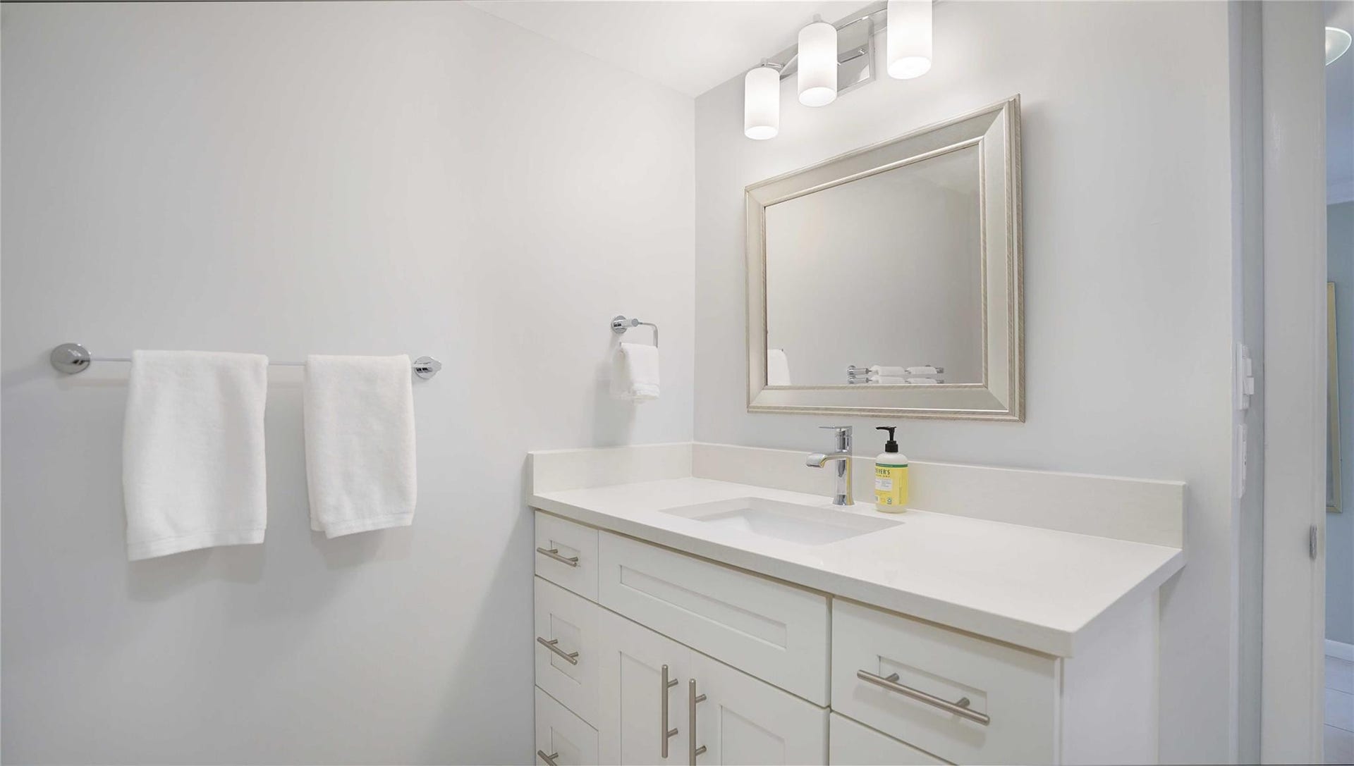 3500 Galt Ocean Drive, #710, Fort Lauderdale, FL 33308 3500 Galt Ocean Drive, #710, Fort Lauderdale, FL 33308