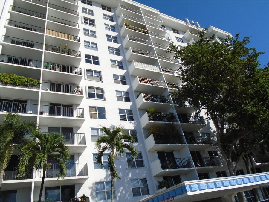 Property photo for 1800 N Andrews Avenue, #4B, Fort Lauderdale, FL