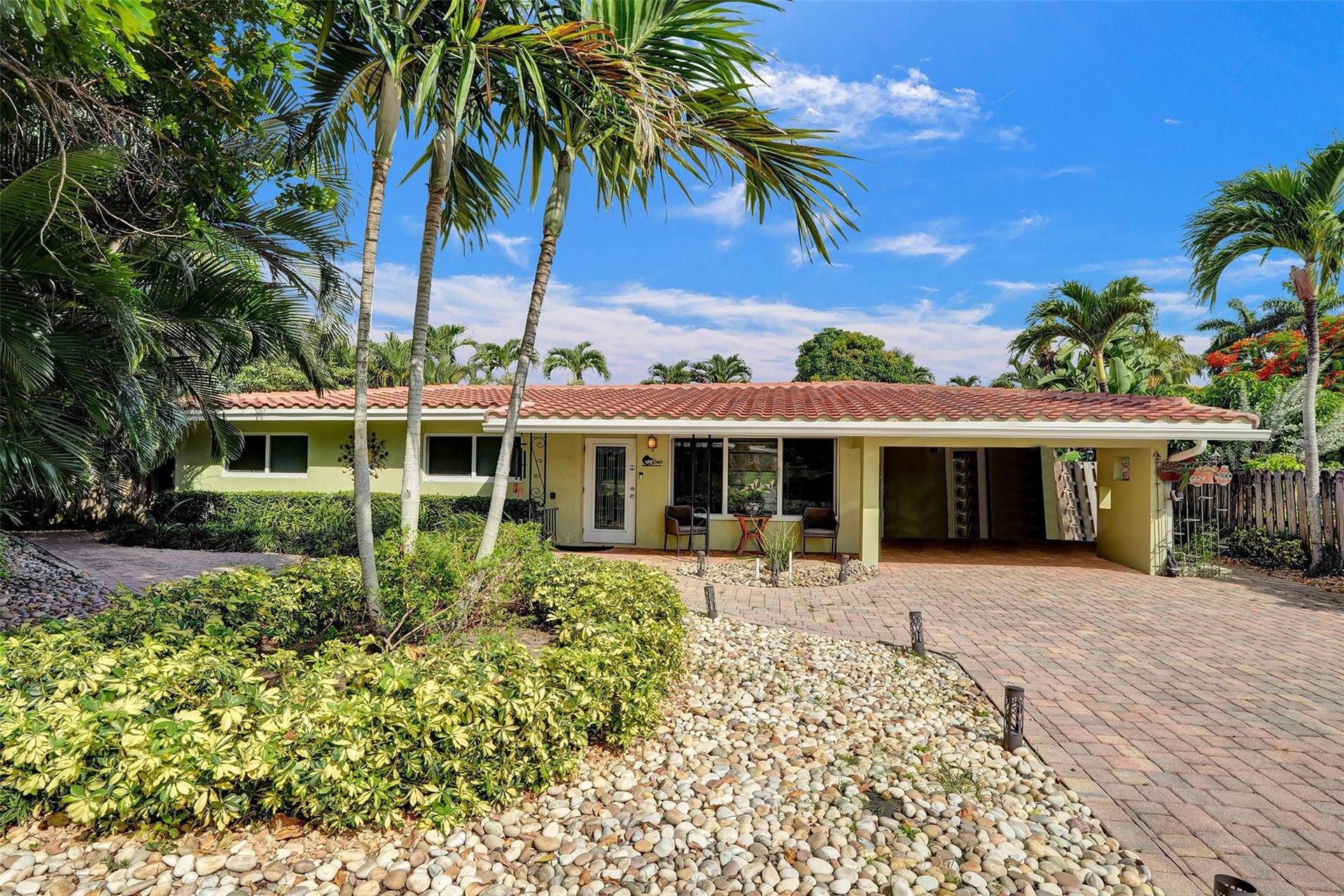 2949 NE 1st Avenue, Wilton Manors, FL 33334 2949 NE 1st Avenue, Wilton Manors, FL 33334