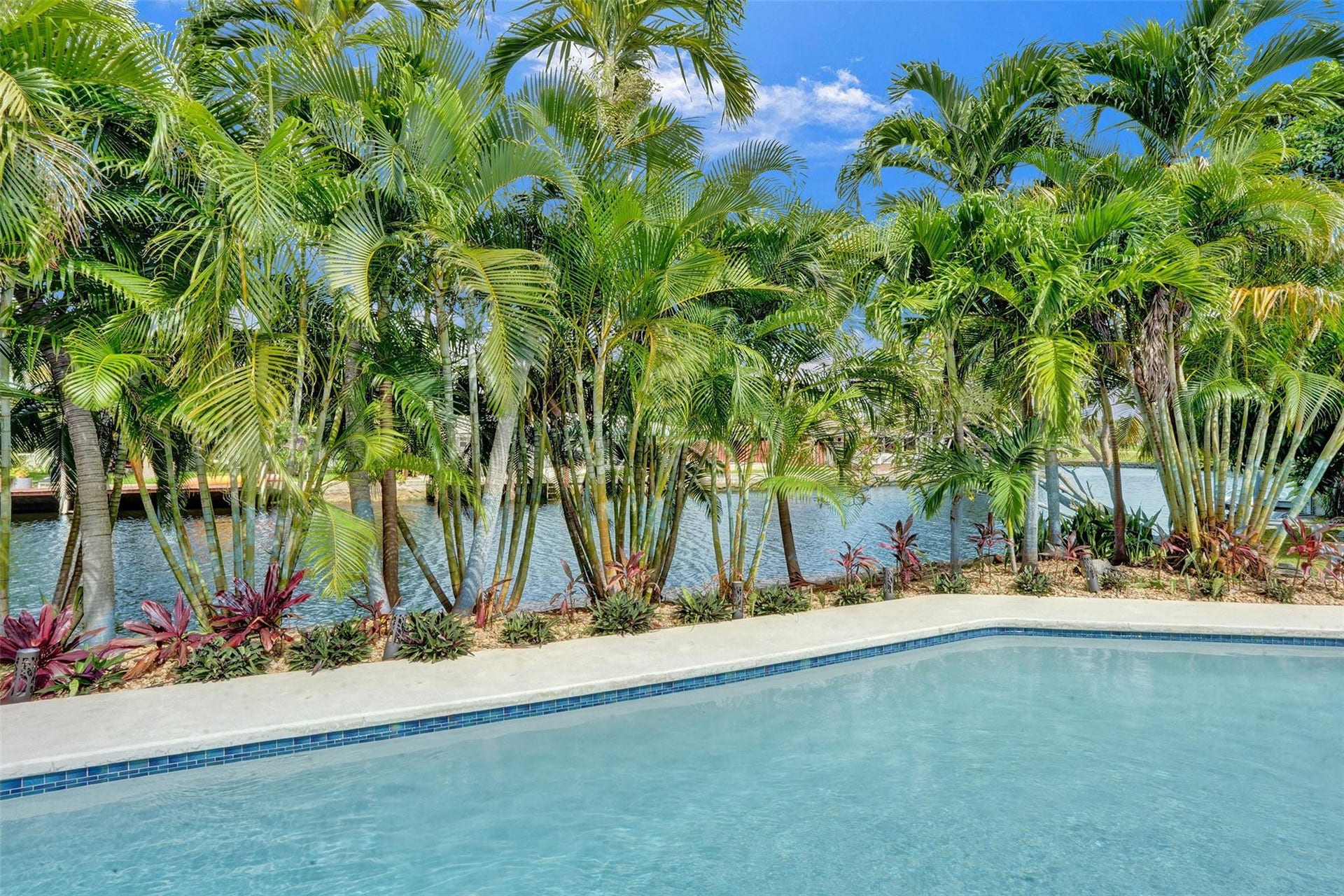 2949 NE 1st Avenue, Wilton Manors, FL 33334 2949 NE 1st Avenue, Wilton Manors, FL 33334
