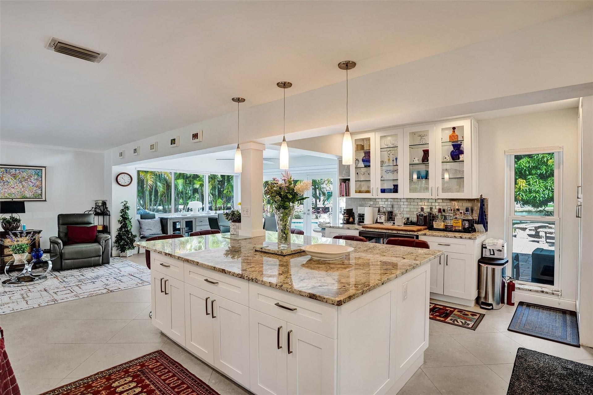 2949 NE 1st Avenue, Wilton Manors, FL 33334 2949 NE 1st Avenue, Wilton Manors, FL 33334