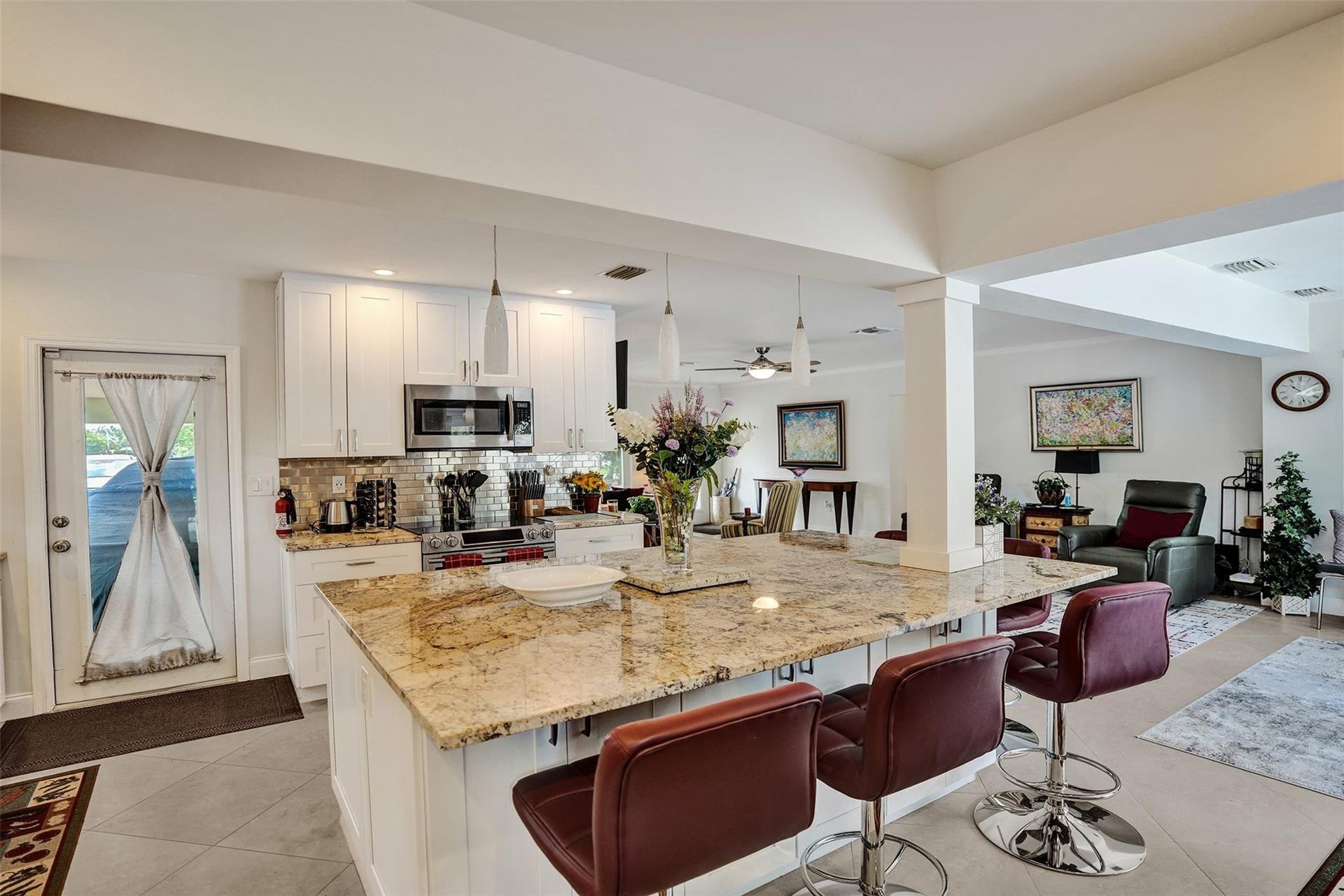 2949 NE 1st Avenue, Wilton Manors, FL 33334 2949 NE 1st Avenue, Wilton Manors, FL 33334