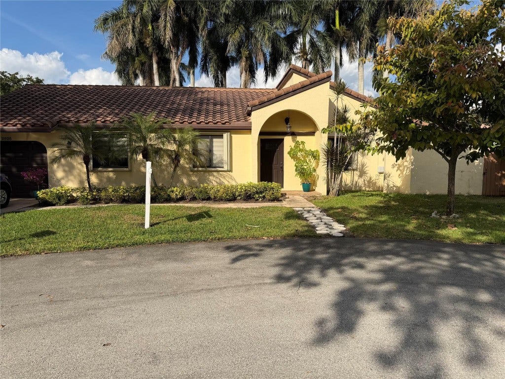 2925 Azalea Drive, Hollywood, FL 33026