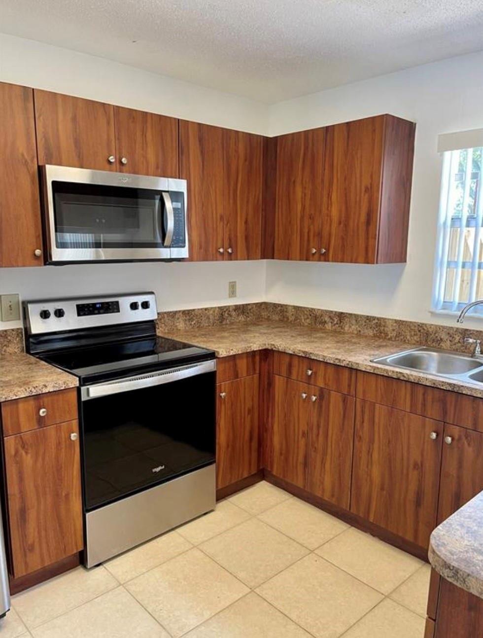 2888 Edgehill Lane, #2888, Cooper City, Cooper City, FL 33026 2888 Edgehill Lane, #2888, Cooper City, Cooper City, FL 33026