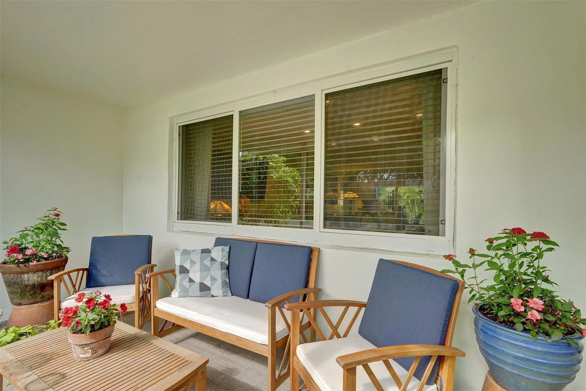 1701 NE 27th Drive, Wilton Manors, FL 33334 Photo 4