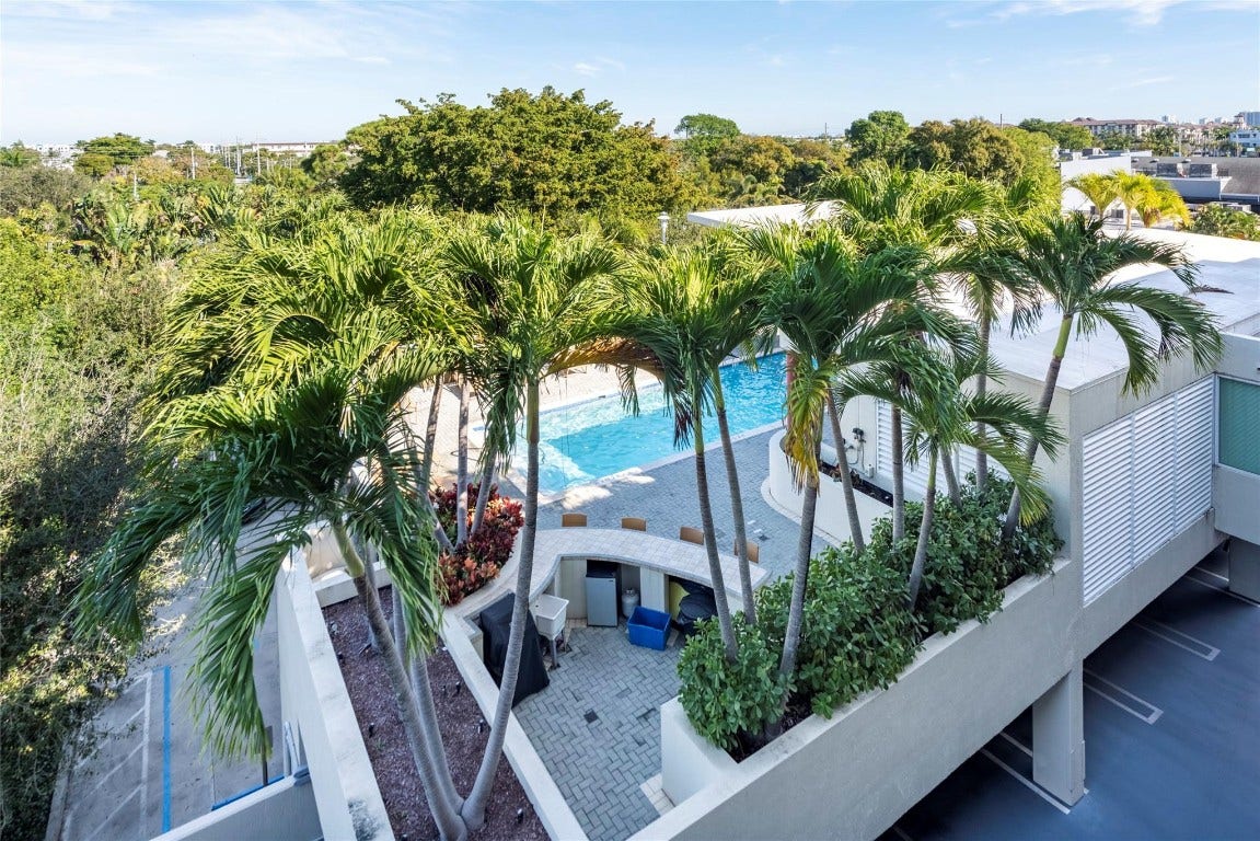 2301 Wilton Drive, #R409, Wilton Manors, FL 33305