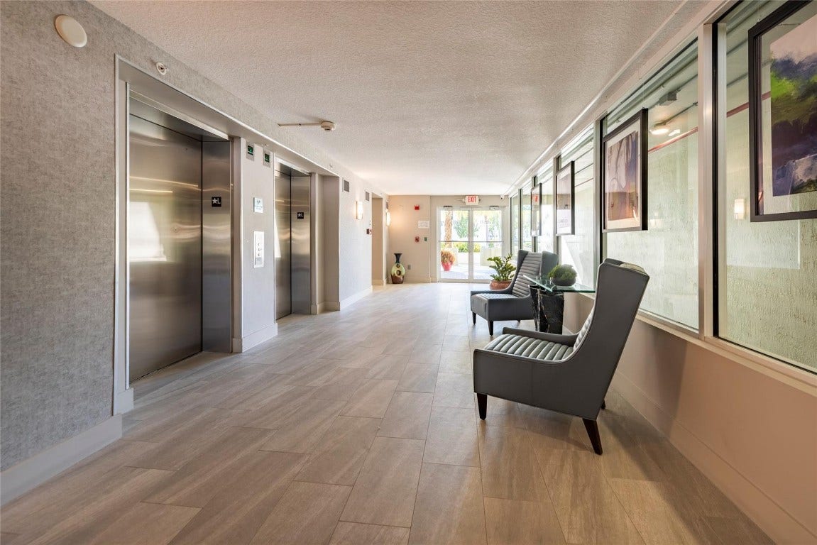 2301 Wilton Drive, #R409, Wilton Manors, FL 33305