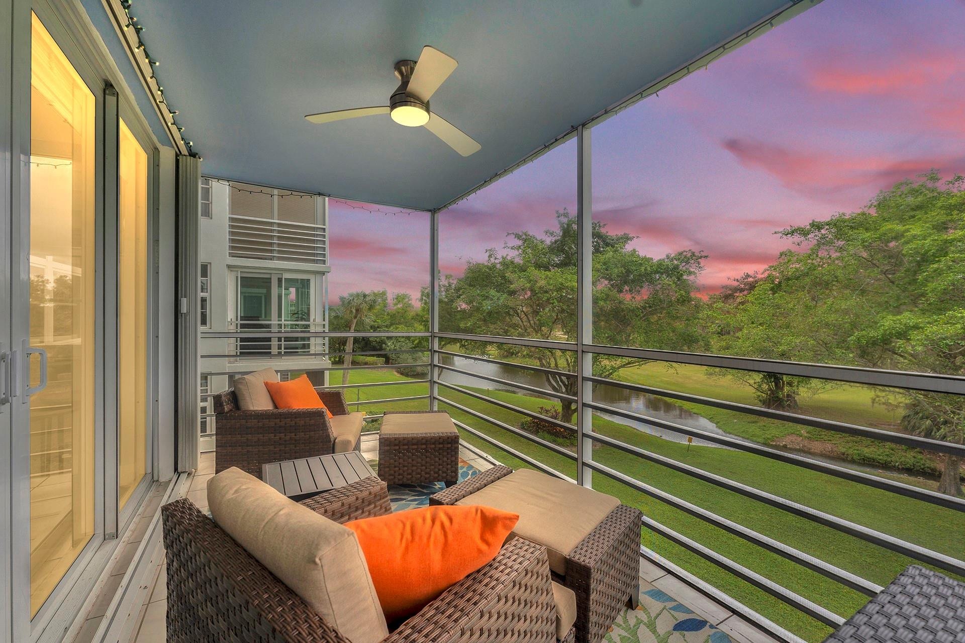 4015 W Palm Aire Drive, #402, Pompano Beach, FL 33069 Photo 2
